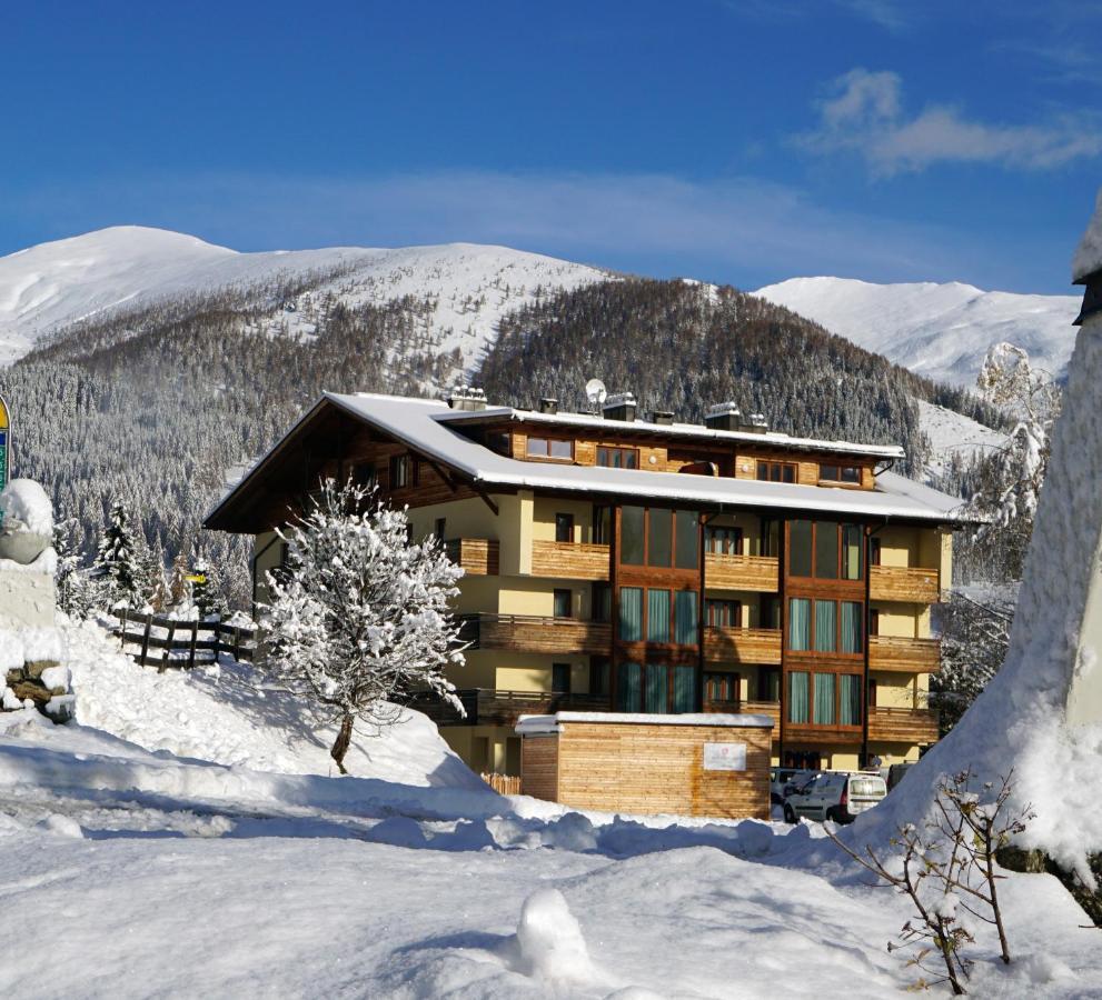 Rosie | Design | Chalet Bad Kleinkirchheim Exterior foto